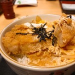 そば処 十間坂 - カツ丼のカツ断層