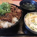 カルビ丼とスン豆腐専門店 韓丼 - 