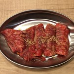 和牛焼肉大衆酒場 ホルモン博多春吉のじゃん横 - 