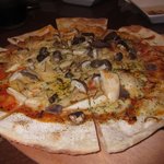 Pizzeria&Bar 次男房 - 木の子たっぷりピザ（850円）+アンチョビトッピング（200円）