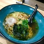 錦咲うどん - 味の違う2杯目醤油ラーメン：500円