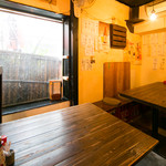 宮崎酒房 くわ - テーブル_1F