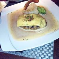 旬菜ステーキ処 らいむらいと - チーズハンバーグ1600円