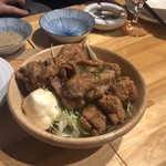 酒場食堂 もんぱち 坂ノ上 - 唐揚げ