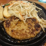 鉄板牧場 - 鉄板ハンバーグ140g