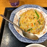 おふくろ亭 - 焼き飯275円
