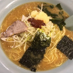 ラーメンショップ - 豆板醬とニンニクは入れ放題