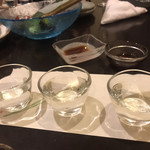 Sake Sakanashum Mitsuishi - 田酒の飲み比べ、1,000円