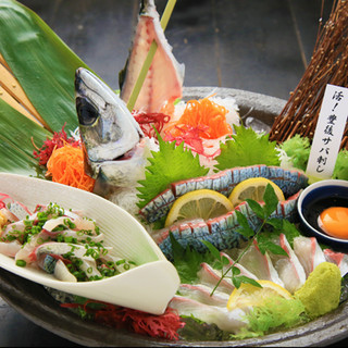 Our proud “live Bungo mackerel sashimi”! !