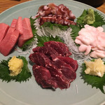 かにや - 刺盛（鯨、本鮪、真蛸、白子）