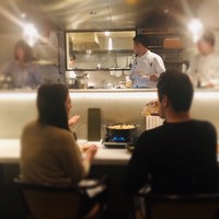 CINA New Modern Chinese - 大人たちで賑わっていた！