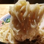 麺ハウス こもれ美 - 県内産ゆきちから使用、プリプリの多加水手揉み麺