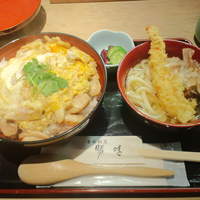 季節割烹 勝味 - 親子丼と半讃岐うどんセット