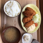 城町食堂 - 広島産大粒カキフライ定食1,150円(税込)