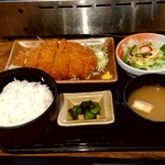 豊丸水産 - 【2019.3.7(木)】本日のワンコインランチ(チキンカツ)500円