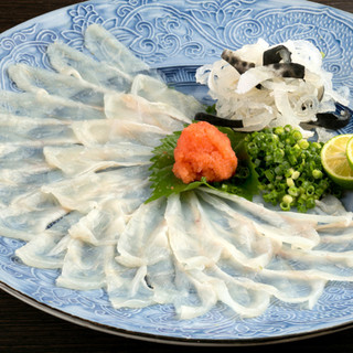 Great value and full "Fugu course" 6,000 yen per person (tax included, for 2 people or more)