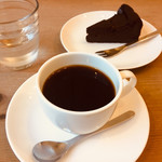 ヤワタ＋コーヒー - 