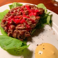 カルネジーオ イースト - 