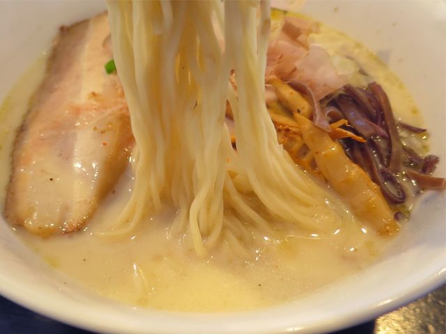 麺屋 丸鶏庵 弐ノ陣>