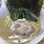 横浜ラーメン厨房 うえむらや - 