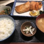 酒処 はづき - 焼魚 しゃけ 800円