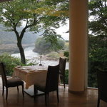 Liliane - リリアーヌの店内2011年11月