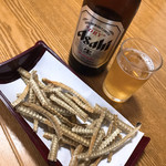 うなぎのやまぐち - まずは骨をポリポリ