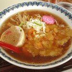 清洋軒 - 日華らーめん(三代目点前)；掻揚げの油が香ばしい！ @2010/09/11