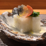 丸新 - 長芋の寒天寄せ