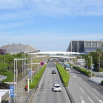 Sharin - （おまけ）幕張の風景。道路の左側も右側も、幕張メッセです