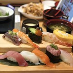 沼津魚がし鮨 流れ鮨 - 料理写真: