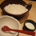 京とうふ藤野の豆乳と出来立ておぼろ豆富