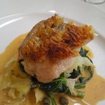 アメリ - 甘鯛のアップ、うろこのカリカリが美味しいです