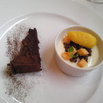 アメリ - デザート盛り合わせ：ガトーショコラ、パッションフルーツのソルべ、レンズ豆のぜんざい、豆乳のプリン