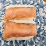 越後村上 うおや - やっぱり、ご飯が大きい。毎日食べ比べ味を確かめると三日目が一番おいしかった。多分、一週間ぐらい熟成させた方が良いと思う。