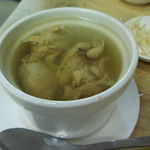 明月湯包 - 鶏のスープ