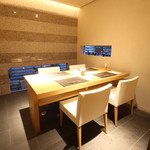おく村 - テーブル個室　【6名様×2室／4名様×1室】　（※写真は4名様用）