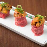 ウニのせ肉軍艦 2貫