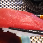 Sushi Tatsu - マグロ  かなりキレイです