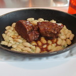 Benoit Alain Ducasse - 豚ホホ肉の白ワイン煮込み