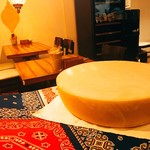 Grill & Cheese UCHINOCO - 目の前で削る「ひらひら、ふわふわ」の特大ラスパドゥーラチーズ❗️