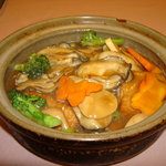 中華料理 龍鳳酒家 - 牡蠣と豆腐の煮込み￥1685　寒い冬に体が暖まる一品です