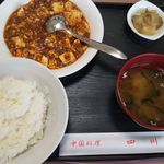 中国料理　四川 - マーボー豆腐（ご飯半分で注文）