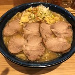 孫作 - チャーシュー麺