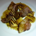 ラ シャッス - 北海道占冠でとれたヒグマ３歳オスもも肉ロースト