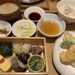 京都石塀小路豆ちゃ - 