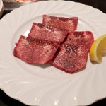 炭火焼肉酒家 牛炭屋 - 