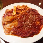 肉料理 大森 - ホルモン盛り合わせ、漬けハラミ