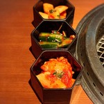生粋 - キムチ3種盛り:キムチ・カクテキ・オイキムチ