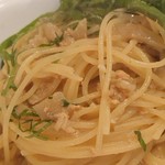 イルグラート - 鶏ミンチとごぼうの柚子胡椒パスタ